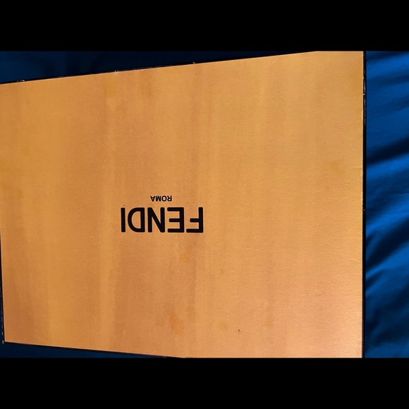 Brand new Fendi sneakers size 10 - Picture 5 of 6